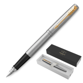 Ручка перьевая PARKER "Jotter Stainless Steel GT", корпус серебристый, позолота, синяя, 2030948 за 3&nbsp;142 ₽. Ручки перьевые подарочные.  Доставка по РФ. Без переплат!
