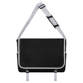 Сумка для художника БОЛЬШАЯ А3+ (46 см х 36 см), 3 отделения, черная, BRAUBERG ART CLASSIC, 272983 за 966 ₽. Портфели и папки для рисунков и чертежей.  Доставка по РФ. Без переплат!