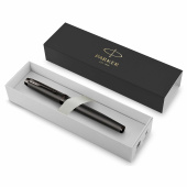 Ручка перьевая PARKER "IM Professionals Monochrome Titanium", темно-серый лак, сталь, синяя, 2172959 за 8&nbsp;353 ₽. Ручки перьевые подарочные.  Доставка по РФ. Без переплат!