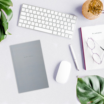 Блокнот А5 134х206 мм, 80 л., твёрдый, клетка, BRAUBERG "Minimal", серый, 116437 за 163 ₽. Блокноты. Доставка по России. Без переплат!