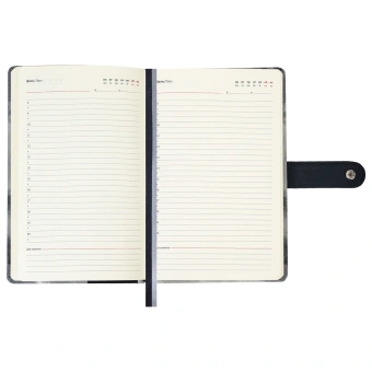 Ежедневник недатированный А5 138х213 мм BRAUBERG "Nebula", под кожу, застежка, 160 л., черный, 116235 за 444 ₽. Ежедневники с покрытием "под кожу и ткань". Доставка по России. Без переплат!