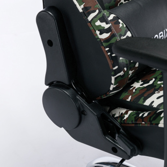 Кресло компьютерное BRABIX "Military GM-140", две подушки, экокожа, черное с рисунком милитари, 532802 за 16 562 ₽. Кресла игровые. Доставка по России. Без переплат!