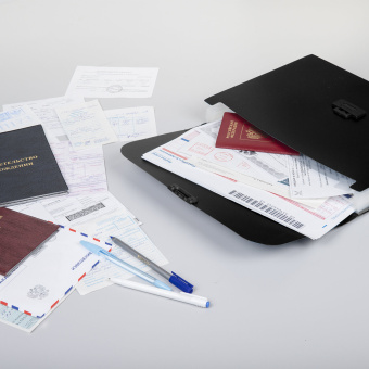 Портфель пластиковый STAFF А4 (330х235х36 мм), 7 отделений, индексные ярлыки, черный, 229243 за 323 ₽. Портфели пластиковые. Доставка по России. Без переплат!