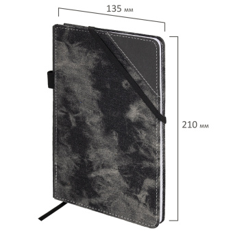 Блокнот А5 135x210 мм BRAUBERG "Denim", ткань/экокожа, резинка, держатель, 80 л., клетка, черный, 117140 за 428 ₽. Бизнес-блокноты и бизнес-тетради. Доставка по России. Без переплат!