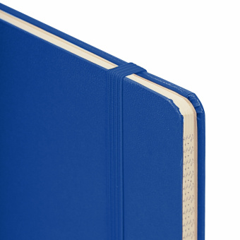 Блокнот А5 (148x218 мм), BRAUBERG "Metropolis", балакрон, 80 л., резинка, клетка, синий, 111582 за 414 ₽. Бизнес-блокноты и бизнес-тетради. Доставка по России. Без переплат!