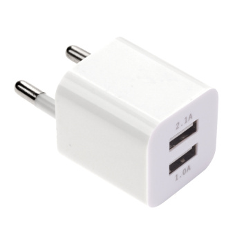 Зарядное устройство сетевое (220В) SONNEN, 2 порта USB, выходной ток 2,1 А, белое, 454797 за 374 ₽. Зарядные устройства для портативной электроники. Доставка по России. Без переплат!