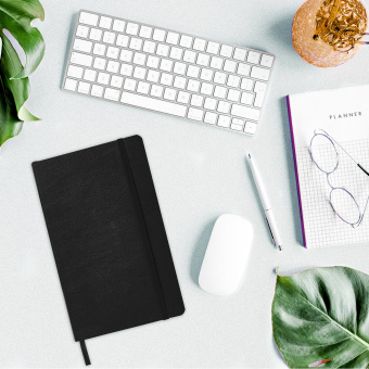 Блокнот А5 (130х210 мм), BRAUBERG ULTRA, под кожу, 80 г/м2, 96 л., клетка, черный, 113004 за 448 ₽. Бизнес-блокноты и бизнес-тетради. Доставка по России. Без переплат!