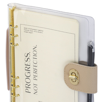 Блокнот А5 180x235 мм, BRAUBERG "Fabulous", гибкий, на кольцах, застежка, 80 л., черный, 116196 за 491 ₽. Бизнес-блокноты и бизнес-тетради. Доставка по России. Без переплат!