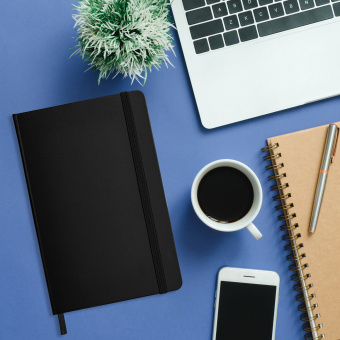 Блокнот А5 138x213 мм, BRAUBERG "Basic", под кожу, 80 л., клетка, черный, 116227 за 284 ₽. Бизнес-блокноты и бизнес-тетради. Доставка по России. Без переплат!