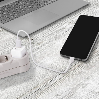 Зарядное устройство сетевое (220В) SONNEN, 2 порта USB, выходной ток 2,1 А, белое, 454797 за 374 ₽. Зарядные устройства для портативной электроники. Доставка по России. Без переплат!