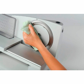 Ломтерезка GORENJE R607A, диаметр ножа 17 см, 110 Вт, диаметр ломтиков 0-15 мм, белый за 20&nbsp;716 ₽. Ломтерезки. Доставка по России. Без переплат!